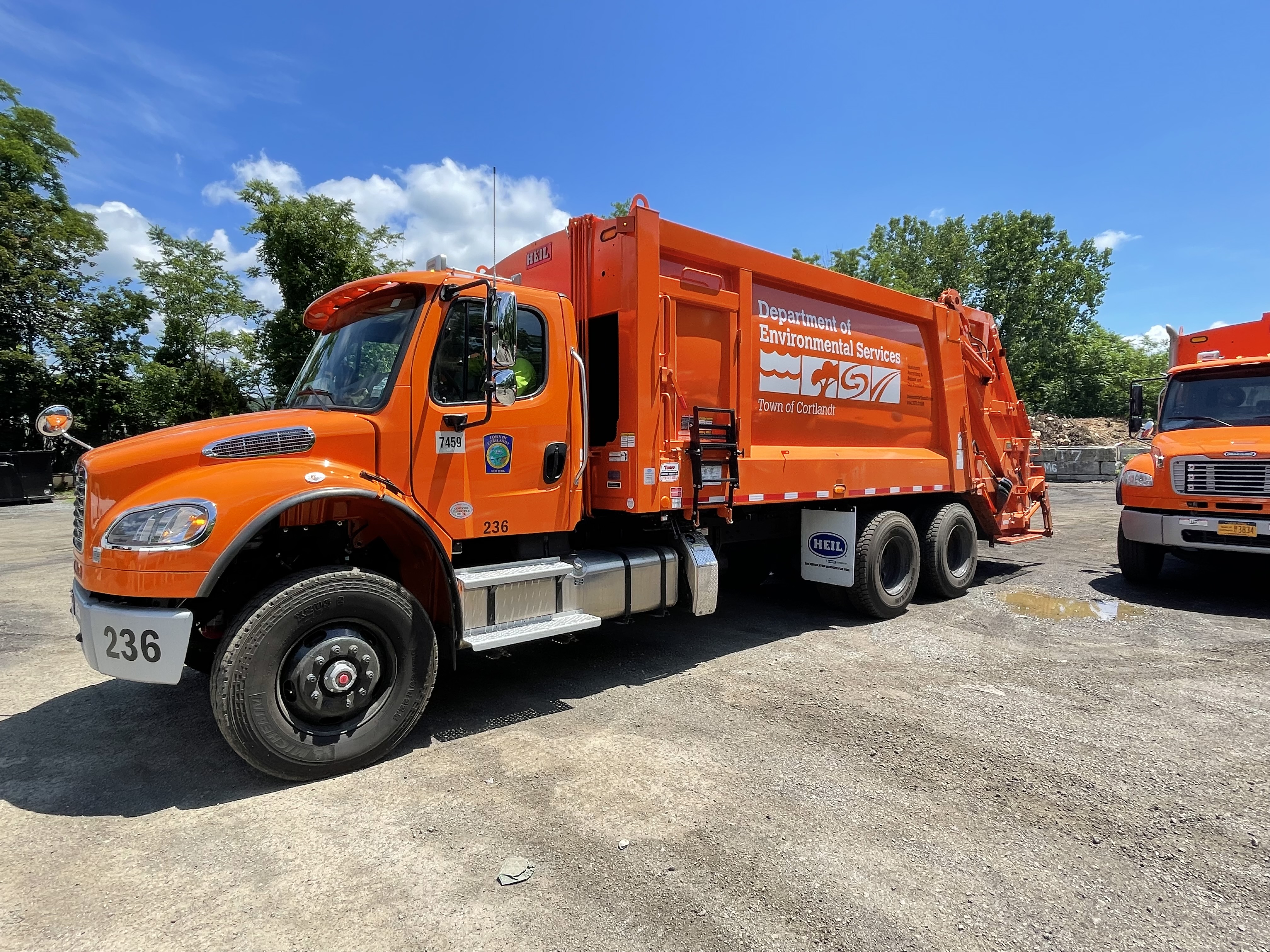 Sanitation_Truck_1 (3).JPG